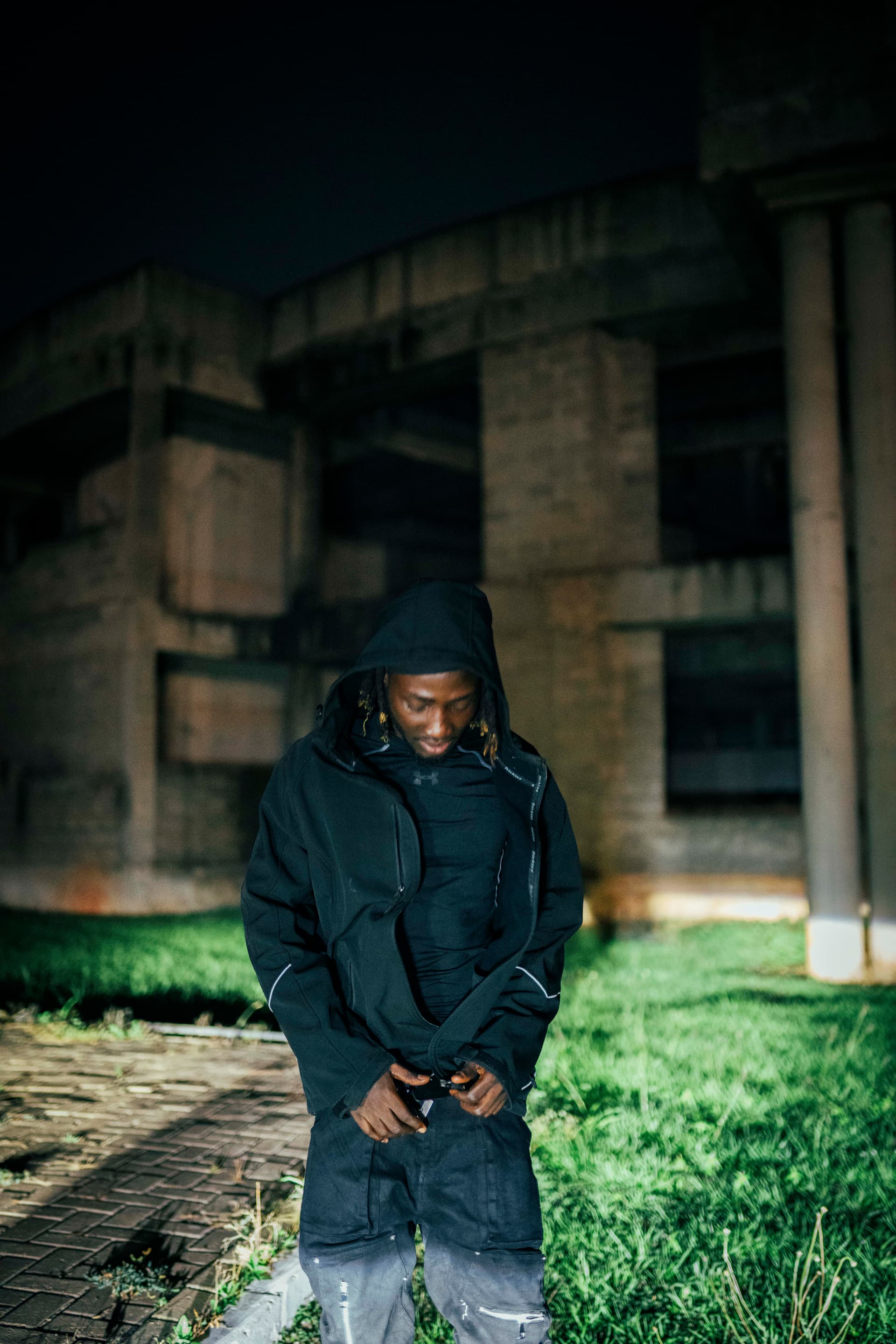 Gallery frame 04